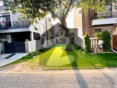 Plot No- 1367 Block B - 5 Marla Top Location in Phase 9 Town DHA Lahore For Urgent Sale