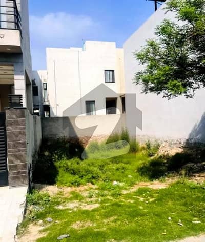 Plot No- 364 Block C - 5 Marla Top Location in Phase 9 Town DHA Lahore For Urgent Sale