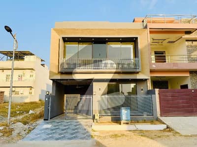 5 Marla (25x50) Brand New Single Unit House For sale in Block C1 Mpchs Multi garden B17 islamabad