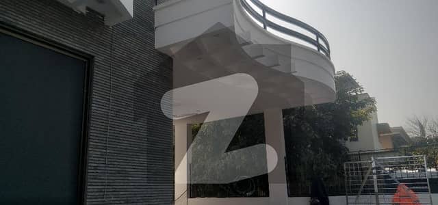 Renovated 1 Kanal House upper portion is available for Rent in i-8 Islamabad