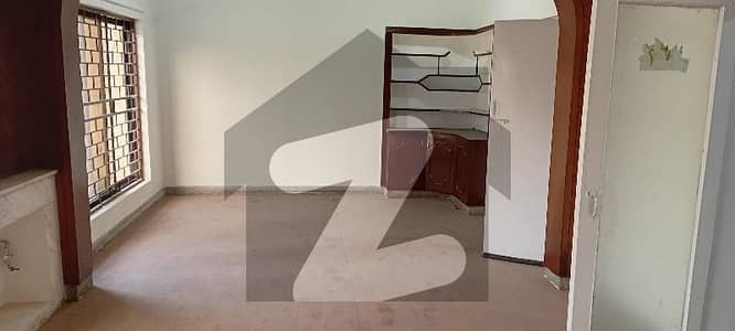 30*50 cda transfer corner with huge extra land house available in g-9/4