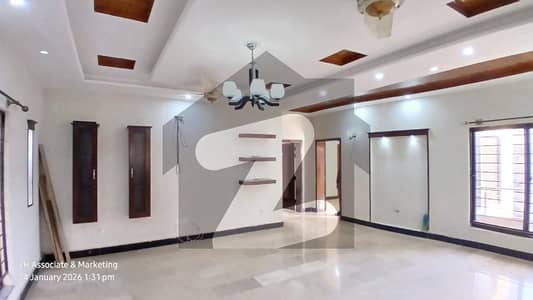 ای ۔ 11 اسلام آباد میں 5 کمروں کا 16 مرلہ مکان 3.5 لاکھ میں کرایہ پر دستیاب ہے۔