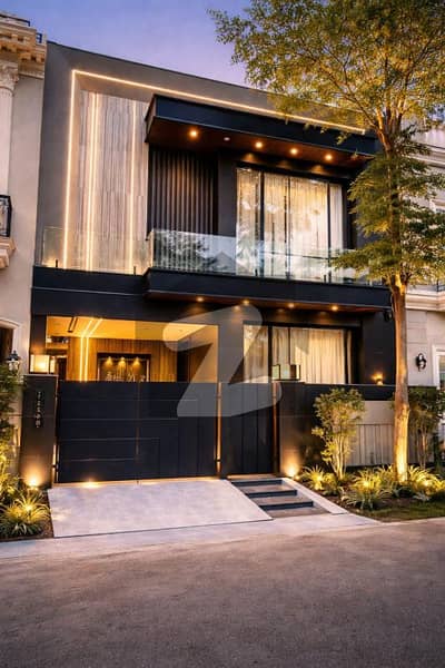 ڈی ایچ اے 9 ٹاؤن ڈیفنس (ڈی ایچ اے),لاہور میں 4 کمروں کا 5 مرلہ مکان 2.45 کروڑ میں برائے فروخت۔