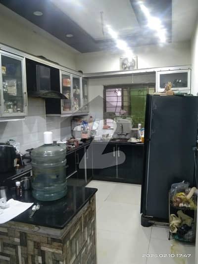 10 marla Lower portion for rent wapda Town ph1 block H4