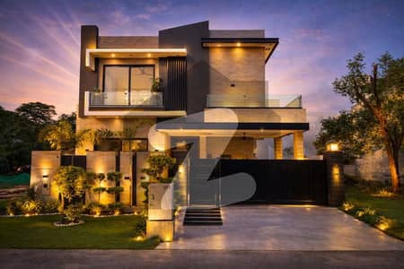 ڈی ایچ اے فیز 5 ڈیفنس (ڈی ایچ اے),لاہور میں 4 کمروں کا 10 مرلہ مکان 6.35 کروڑ میں برائے فروخت۔