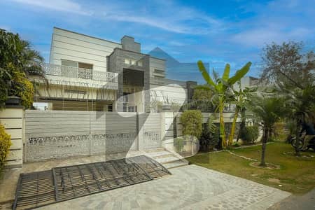 1 Kanal Beautiful House For Rent In Phase 5 DHA