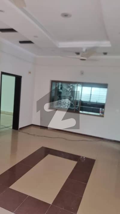 1 Kanal Upper portion for rent wapda Town ph1 block E1