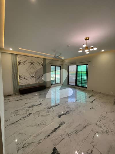 عسکری 10 - سیکٹر ایس عسکری 10,عسکری,لاہور میں 3 کمروں کا 10 مرلہ فلیٹ 4.15 کروڑ میں برائے فروخت۔