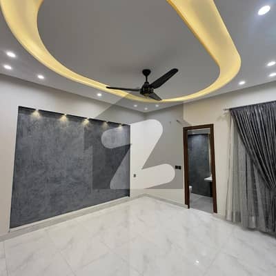 سٹی ہاؤسنگ سوسائٹی گوجرانوالہ میں 4 کمروں کا 5 مرلہ مکان 60.0 ہزار میں کرایہ پر دستیاب ہے۔