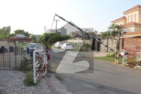 10 MARLA RESIDENTIAL PLOT FOR SALE IN IEP ENGINEERS TOWN BLOCK F-3