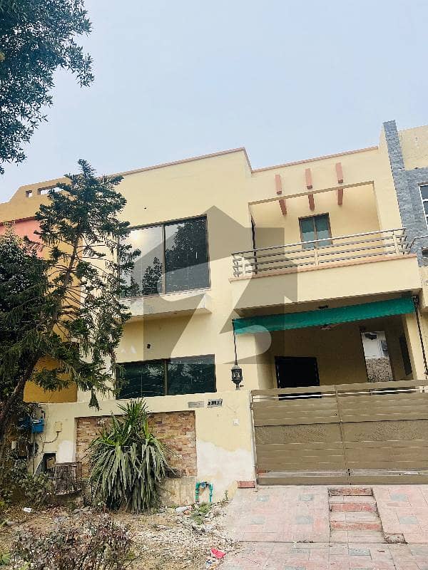 6.5MARLA FULL HOUSE IN DHA PHASE 5 6.5MARLA FULL HOUSE IN DHA PHASE 5