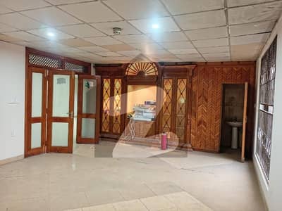 1 Kanal Commercial Ground Floor Portion Available With Car Parking Basement