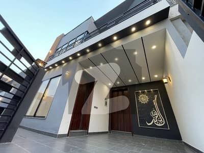 5 Marla Beautifully Designed Modern House For Rent In DHA Phase 9 Town