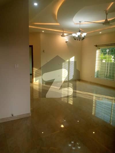 House Of 10 Marla Is Available In Contemporary Neighborhood Of Bahria Town Rawalpindi