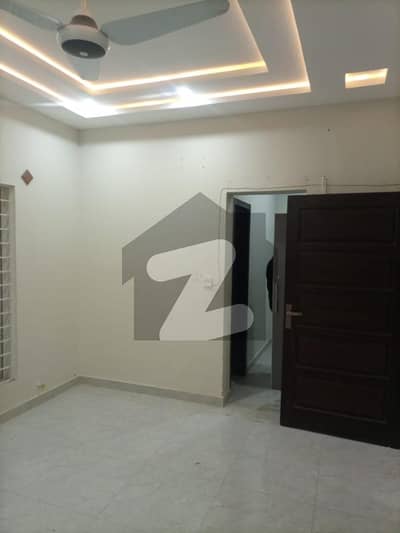 House Of 5 Marla Available For rent In Bahria Town Phase 8 - Ali Block
