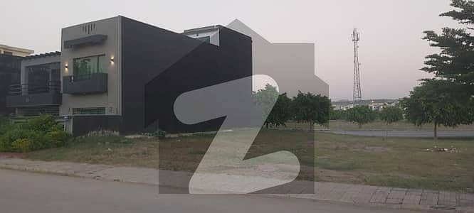 بحریہ گرینز۔ اوورسیز انکلیو - سیکٹر 5 بحریہ گرینز۔ اوورسیز انکلیو,بحریہ ٹاؤن فیز 8,بحریہ ٹاؤن راولپنڈی,راولپنڈی میں 10 مرلہ رہائشی پلاٹ 1.7 کروڑ میں برائے فروخت۔