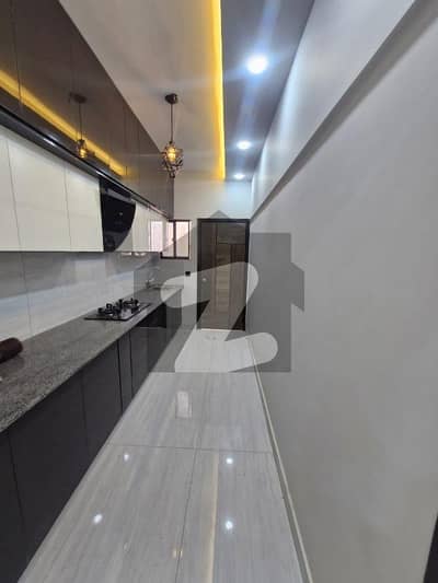 سحر کمرشل ایریا ڈی ایچ اے فیز 7,ڈی ایچ اے ڈیفینس,کراچی میں 2 کمروں کا 4 مرلہ فلیٹ 1.75 کروڑ میں برائے فروخت۔