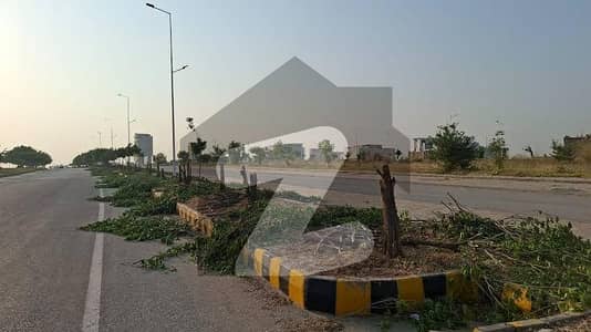 بحریہ ٹاؤن فیز 8 ۔ بلاک کے بحریہ ٹاؤن فیز 8,بحریہ ٹاؤن راولپنڈی,راولپنڈی میں 7 مرلہ رہائشی پلاٹ 28.0 لاکھ میں برائے فروخت۔