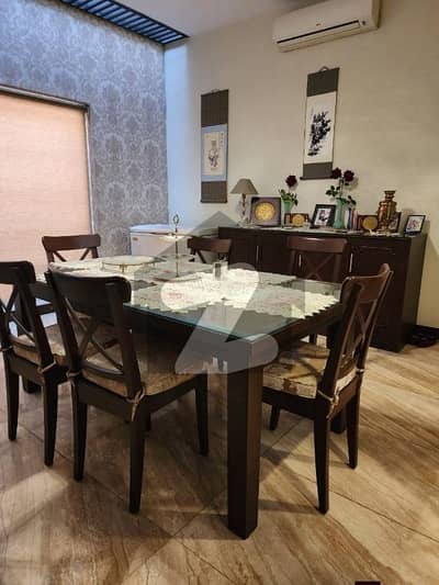 1 kanal beautiful lower portion available for rent