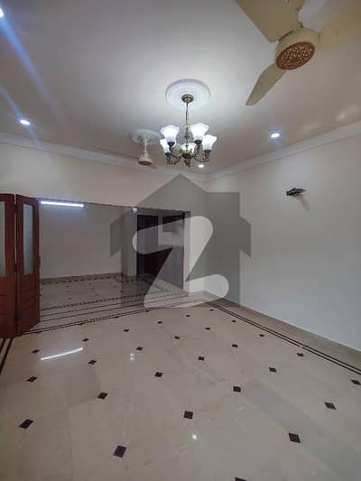 G10 Brand New Ground Portion Available For Rent Sperate Gate