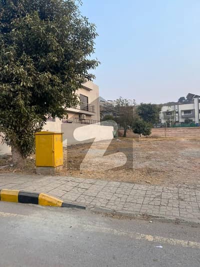 10 Marla Residential Plot in Block I Bahria Town Phase 8 Rawalpindi