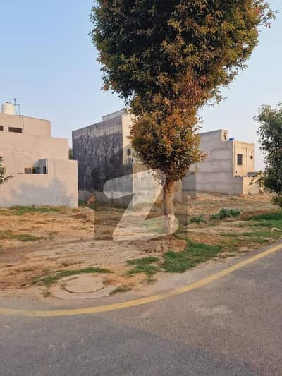 3.5 Marla All Dues Paid Plot Sui Gas and Grid Paid Phase 2 Area Plot