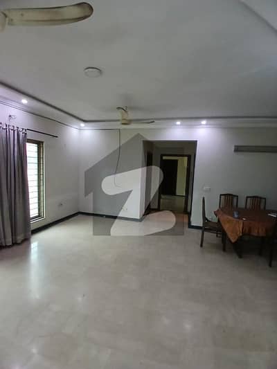1 Kanal Lower Locked Upper Portion For Rent With All Utility Connection's (Original Pic's Attached)