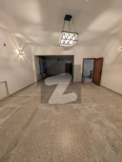 F10 Independent House