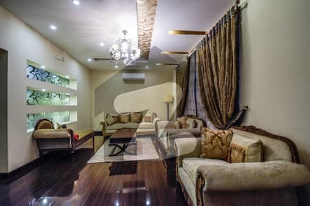 ONE KANAL BEAUTIFULL HOUSE AVALIABLE FOR RENT IN DHA DEFANCE PHASE 6