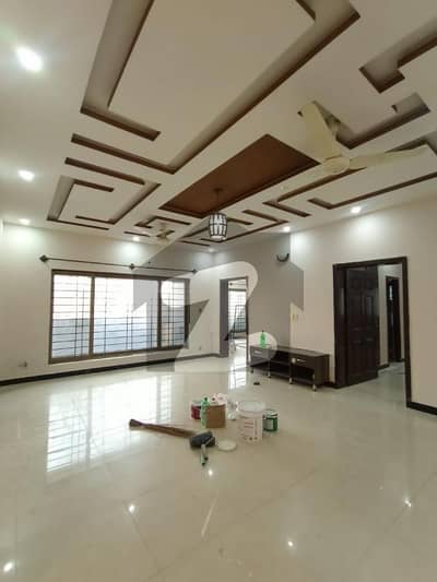 10 Marla Upper Portion Avelable For Rent In Media Town
