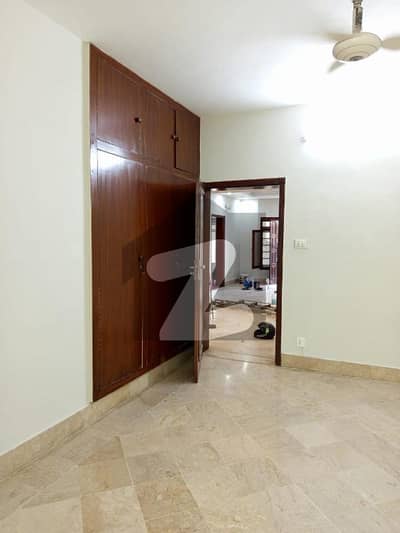 G-9/4 Size 35x70 Ground Floor 2 Bed 3 Bath Dring Dining Tv Lounge Kitchen Study Attached Bath