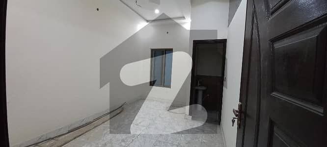 کینال بینک ہاؤسنگ سکیم لاہور میں 3 کمروں کا 3 مرلہ مکان 1.15 کروڑ میں برائے فروخت۔