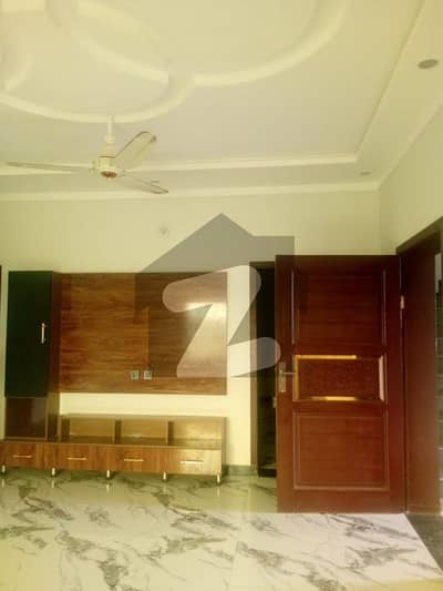 10 Marla Upper Portion Is Available In Affordable Price In Gulberg Residencia