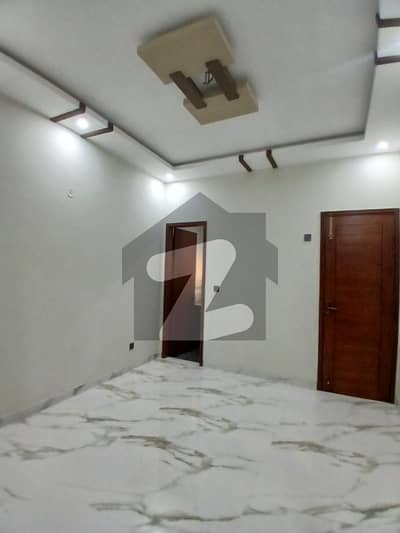 پنجابی سوداگر سوسائٹی فیز 2 سکیم 33 - سیکٹر 50,سکیم 33,کراچی میں 4 کمروں کا 5 مرلہ مکان 80.0 ہزار میں کرایہ پر دستیاب ہے۔