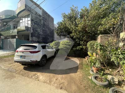 10 Marla Plot For Sale 35/65 Map Approved from LDA Tripple Story