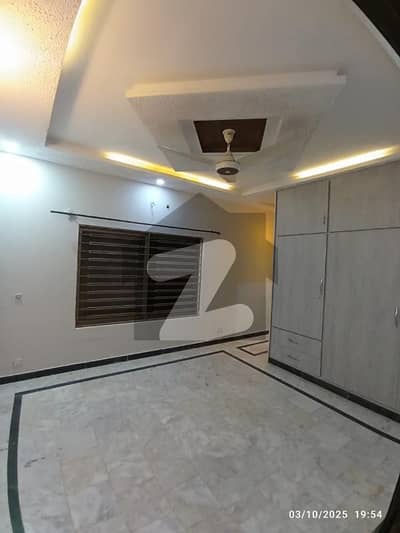 HOUSE FOR RENT  D-12 Size: 35*70 10 Marla  Corner House Hill Park is in the Street Near To Markaz and Masjid   6 Bed Room 6 Bed Room Servant Quarter  Sui Gas Electric Meter Water Bore