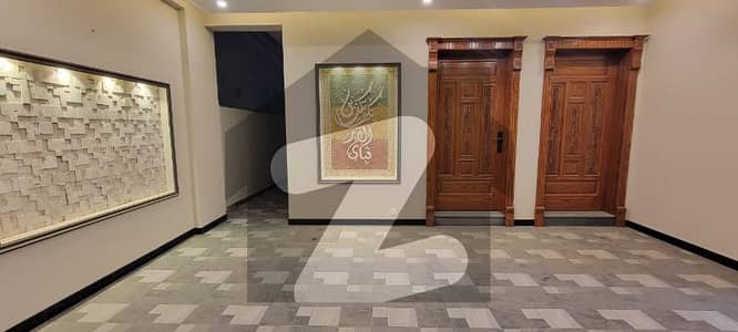 10 Marla Brand New House For Rent