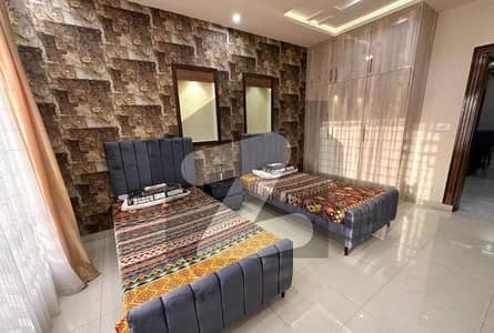 02 BED LUXURY FURNISHED APARTMENT AVAILABLE FOR RENT AT GULBERG GREEN ISLAMABAD
