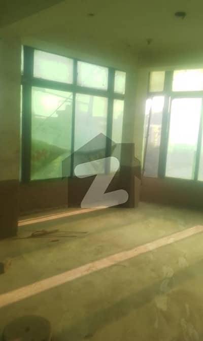 500sqft Office Space At Second Floor , Liaquat Chowk, Sabzazar
