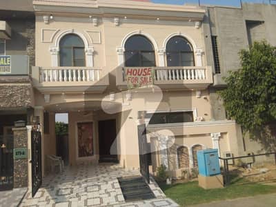 05 MARLA ELEGANT AND FULLY MAINTAINED SUPER HOT LOCATED BUNGALOW IS AVAILABLE IN THE BEST BLOCK OF DHA LAHORE.