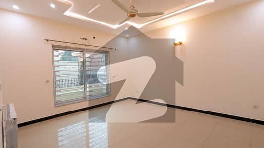 FOR RENT Fully Renovated Triple Storey House Available in F-7/1