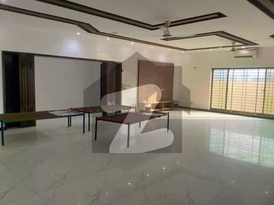 2 KANAL FULL HOUSE AVAILABLE FOR RENT IN VALENCIA TOWN FOR FAMILY AND SCHOOL OFFICE