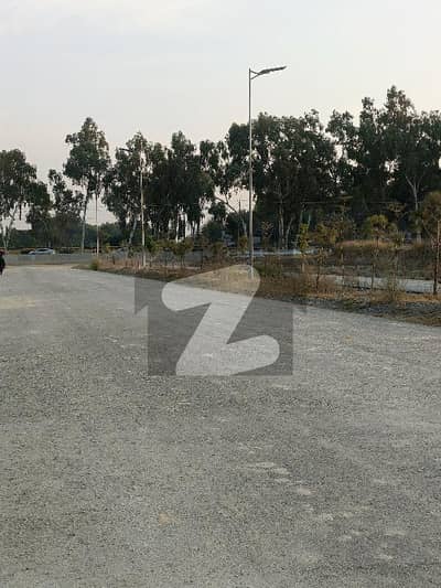 10 Marla possenable plot available for sale