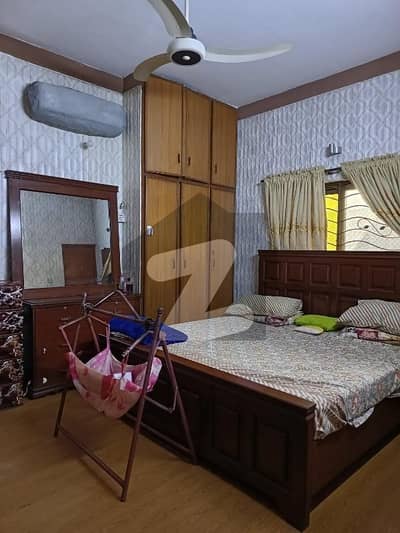 علامہ اقبال ٹاؤن لاہور میں 4 کمروں کا 10 مرلہ مکان 4.0 کروڑ میں برائے فروخت۔