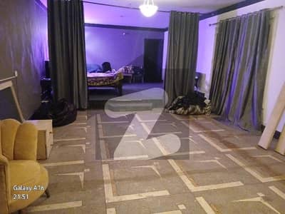 fully independent Anixee 3 beds big drawing dinning lounge peace full _ commercial location