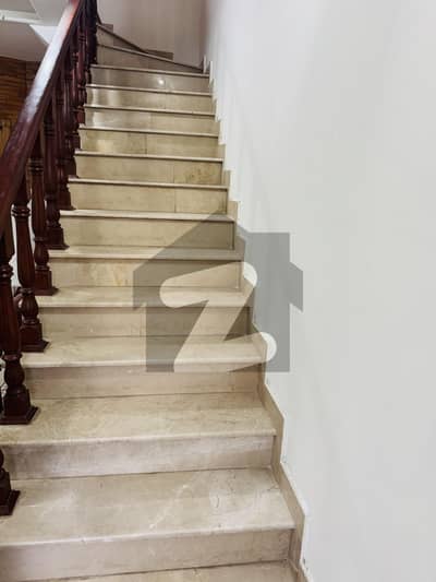 25x50 Upper Portion Available For Rent In D-12/4