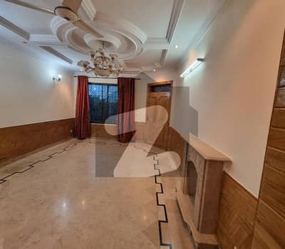 Prime location 2 bed Upper Portion available for rent