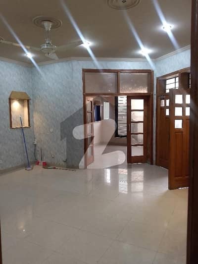ایف ۔ 11 اسلام آباد میں 2 کمروں کا 10 مرلہ زیریں پورشن 1.0 لاکھ میں کرایہ پر دستیاب ہے۔