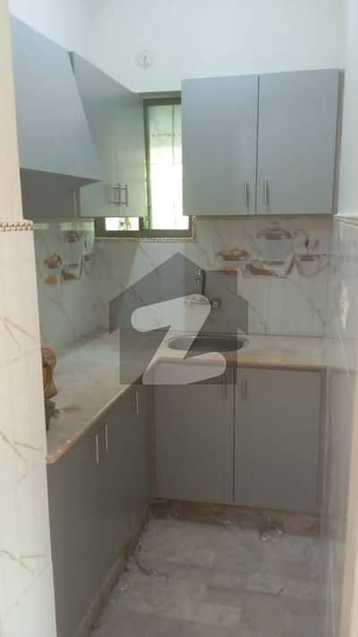 Laraib Garden apartments Gulshan-e-Iqbal Block no 01.4th floor 2 bed Lounge 1 washroom bath +lounge 650 sq. ft Demand 55 Lac *Code(15693)*