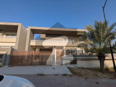 Corner 500sq yd 5 Bedrooms Luxury Villa is Available FOR RENT. 6km from Entrance of BTK. 5 Bed DDL 2 Kitchens